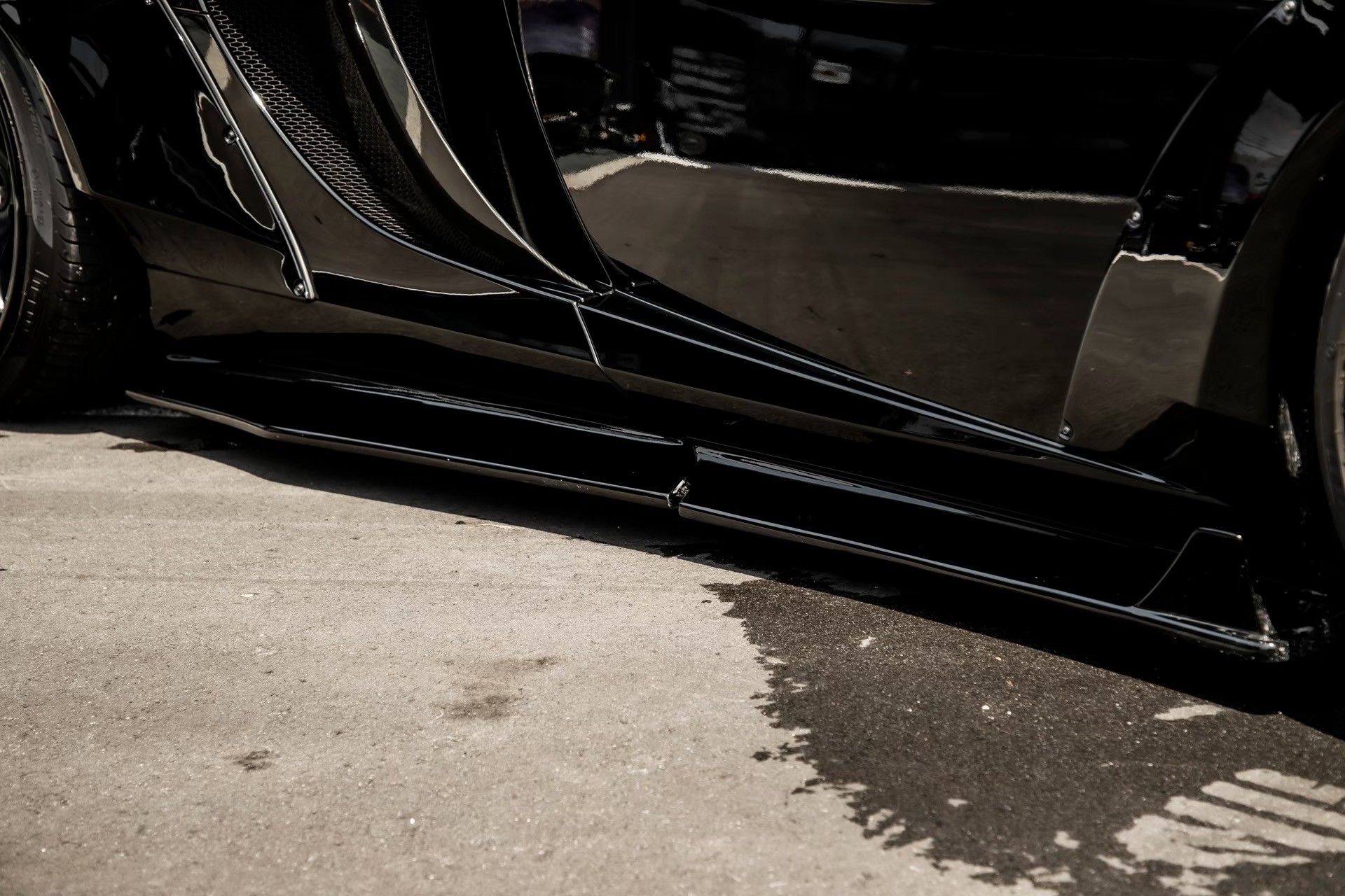 LB-WORKS Mclaren MP4-12c00016