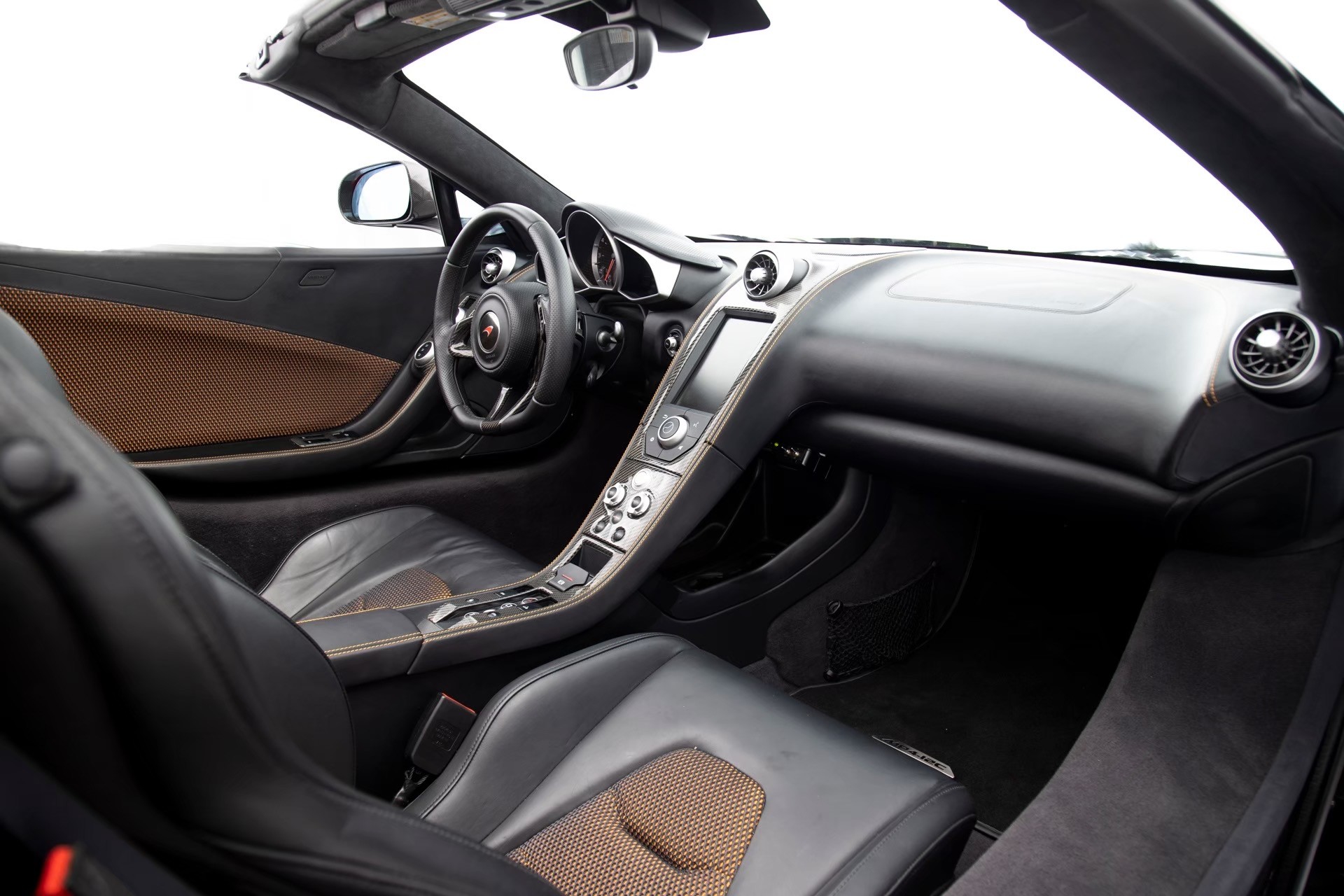 LB-WORKS Mclaren MP4-12c00033