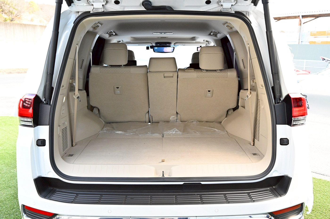 LB-WORKS-TOYOTA-LAND-CRUISER-30000007