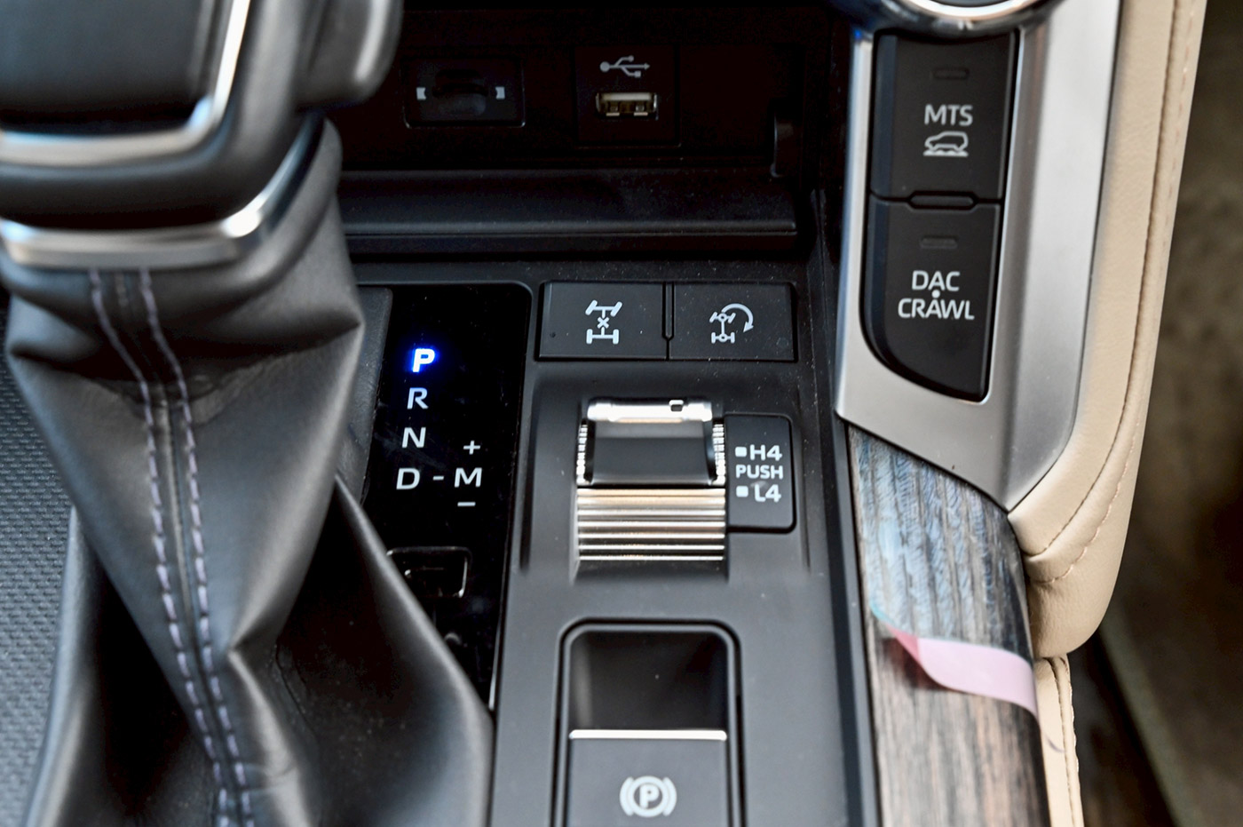 LB-WORKS-TOYOTA-LAND-CRUISER-30000028