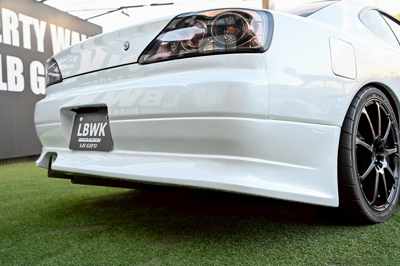 SIlvia-s1500038