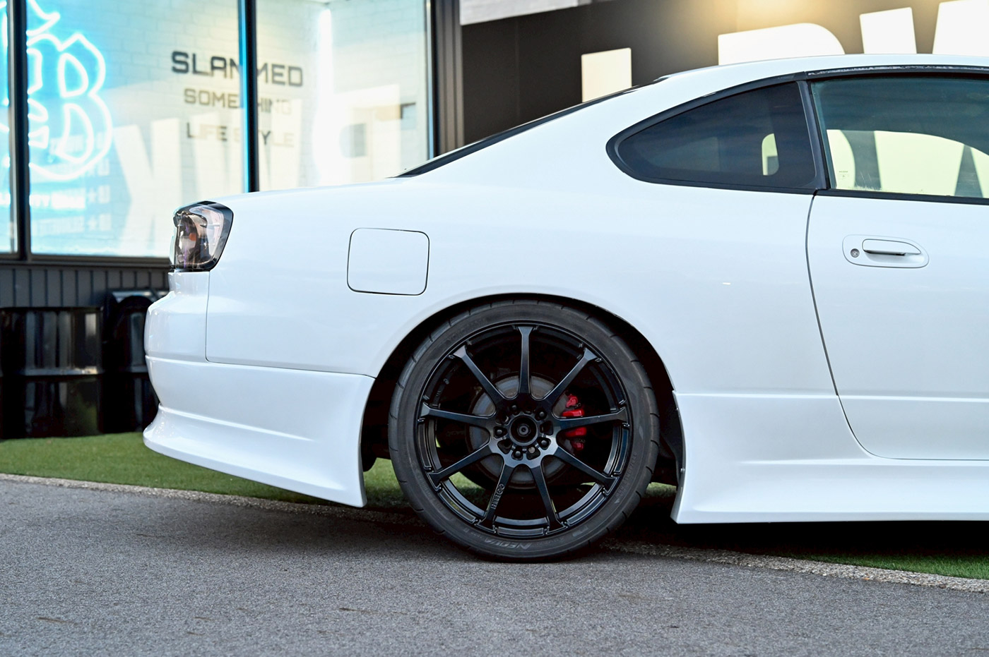 SIlvia-s1500041