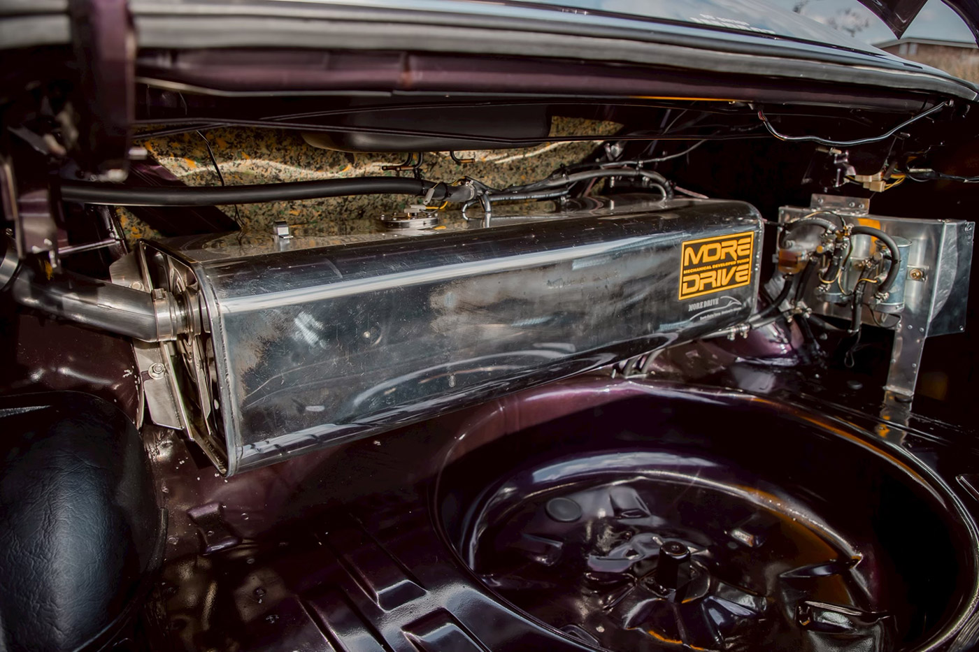 Nissan-Laurel-SGX00003