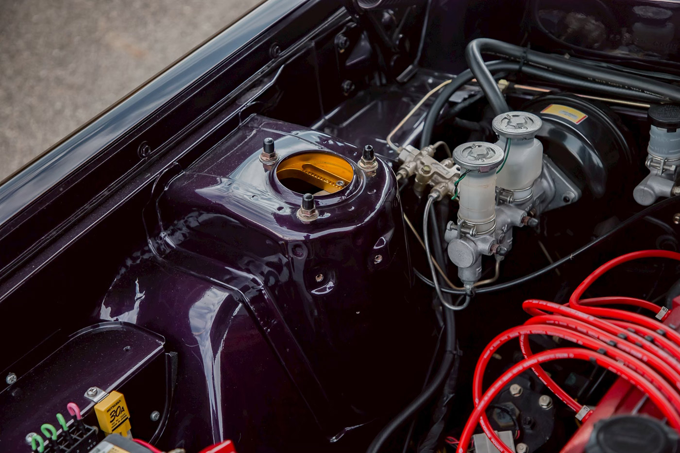 Nissan-Laurel-SGX00009