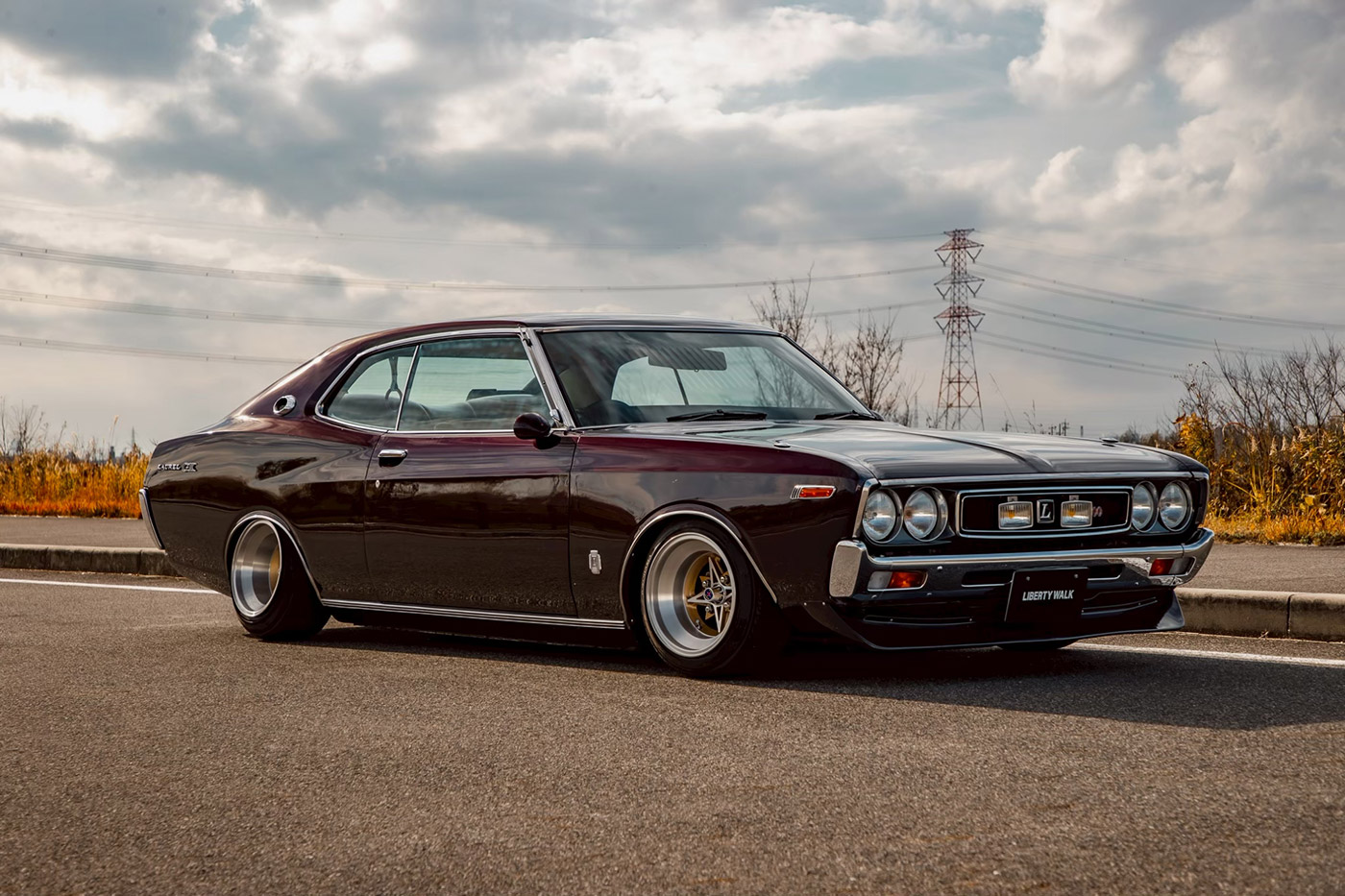 Nissan-Laurel-SGX00054