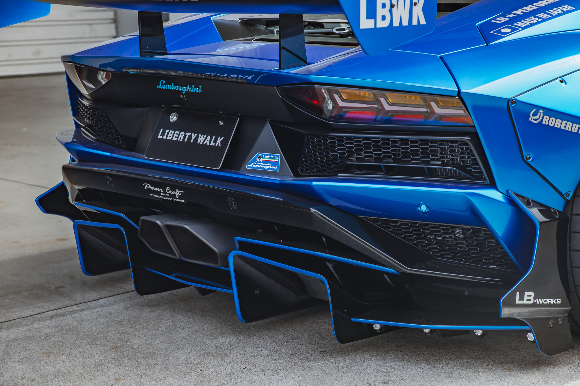 LB-WORKS Lamborghini AVENTADOR-S00030