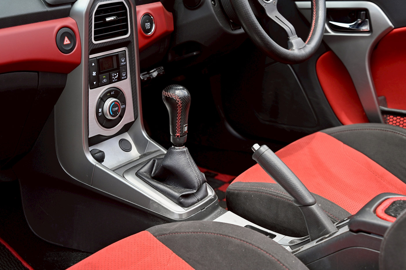 LB-WORKS-DAIHATSU-COPEN00024