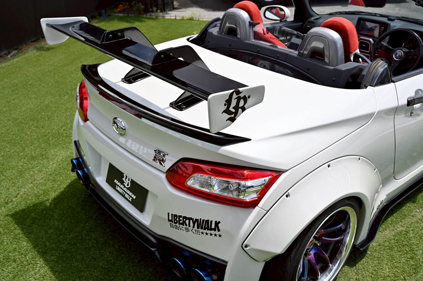 LB-WORKS-DAIHATSU-COPEN00043
