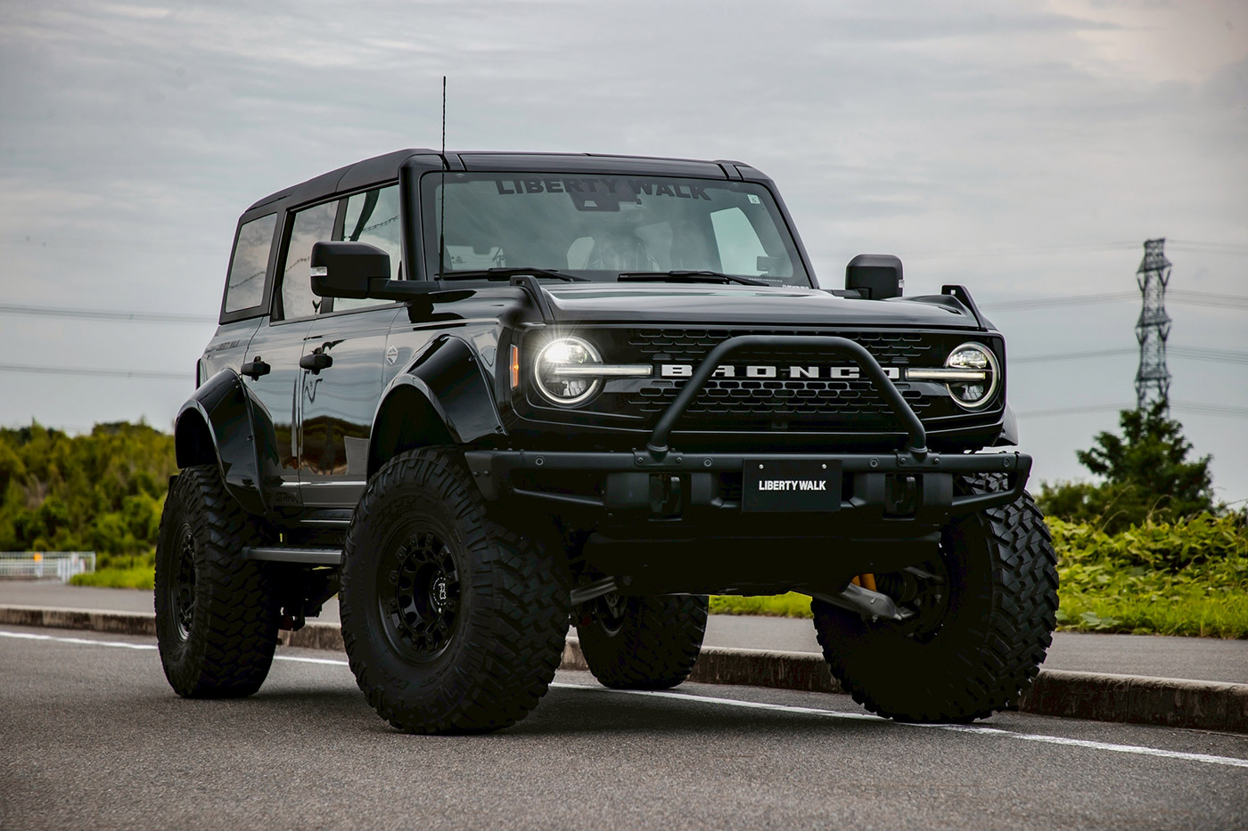 LB-WORKS-Ford-Bronco-Full-Complete00003