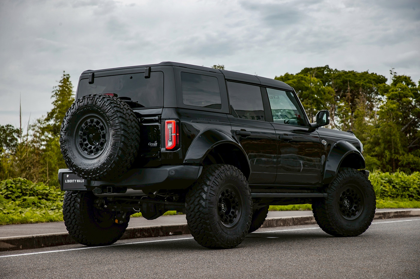 LB-WORKS-Ford-Bronco-Full-Complete00009