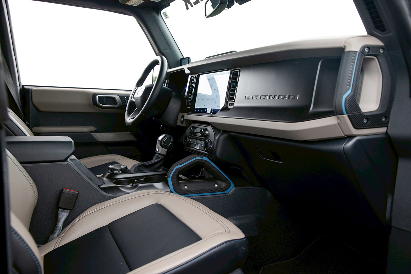 LB-WORKS-Ford-Bronco-Full-Complete00039