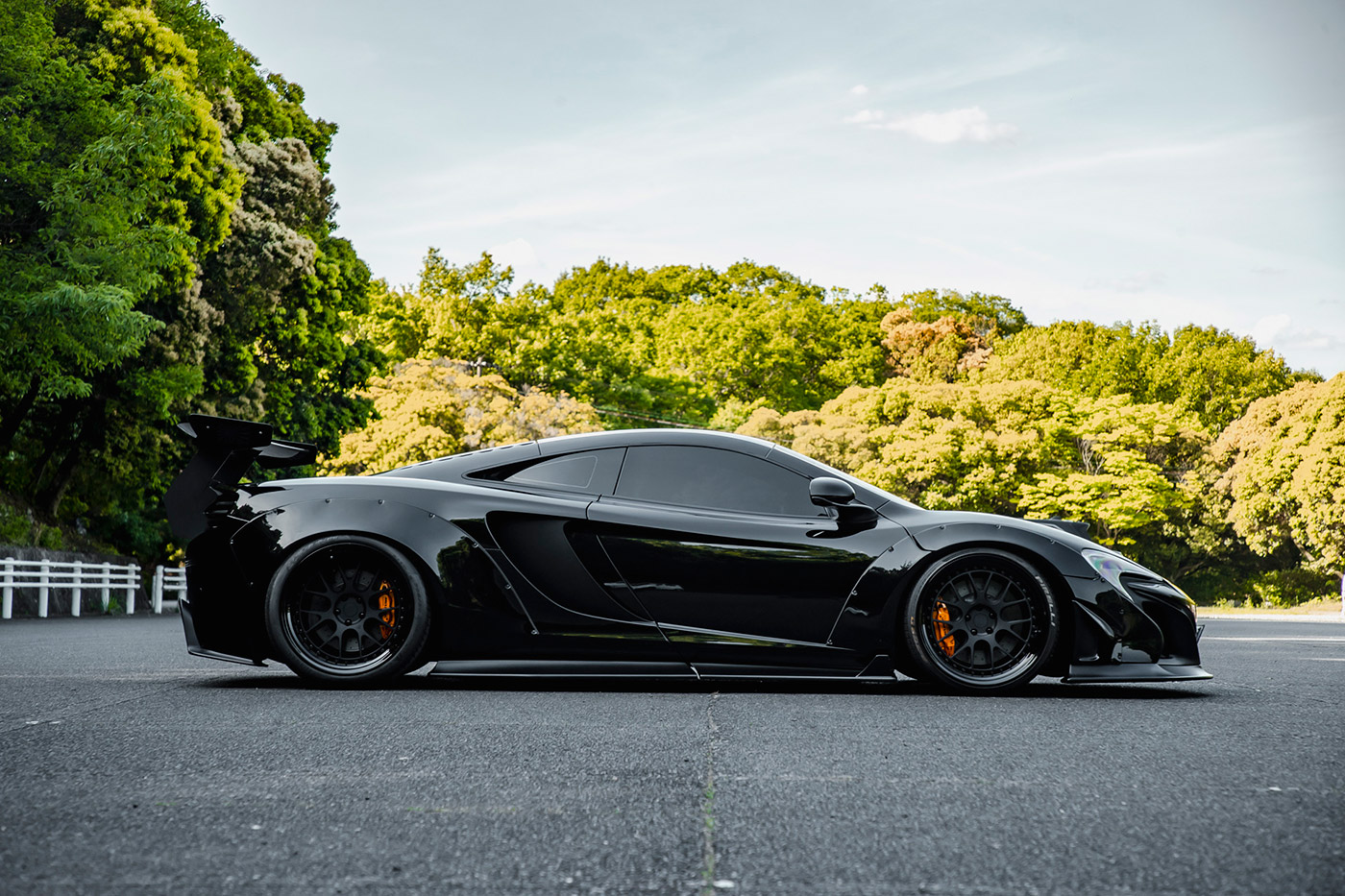 LB-WORKS-Mclaren-MP4-12c00051