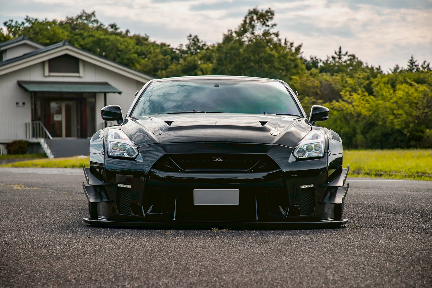 LB-WORKS-NISSAN-35GT-RR-Type2.000056