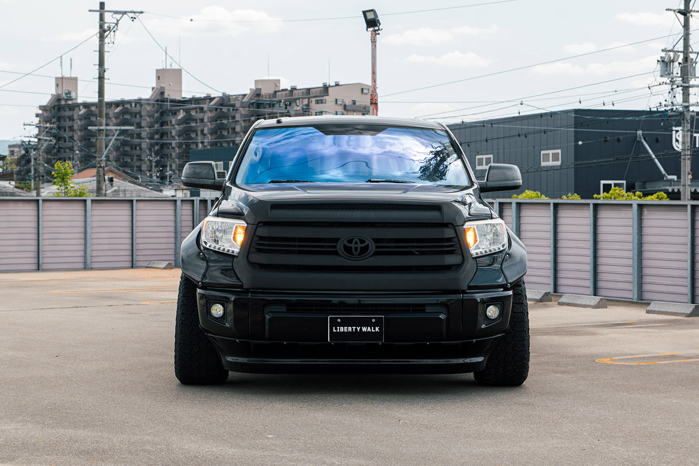 TOYOTA-TUNDRA00004