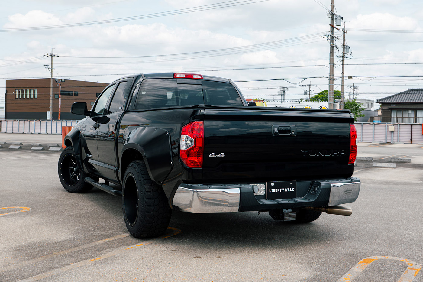 TOYOTA-TUNDRA00007