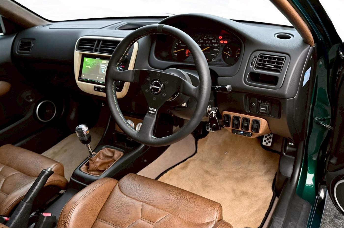 HONDA-CIVIC-EK900040