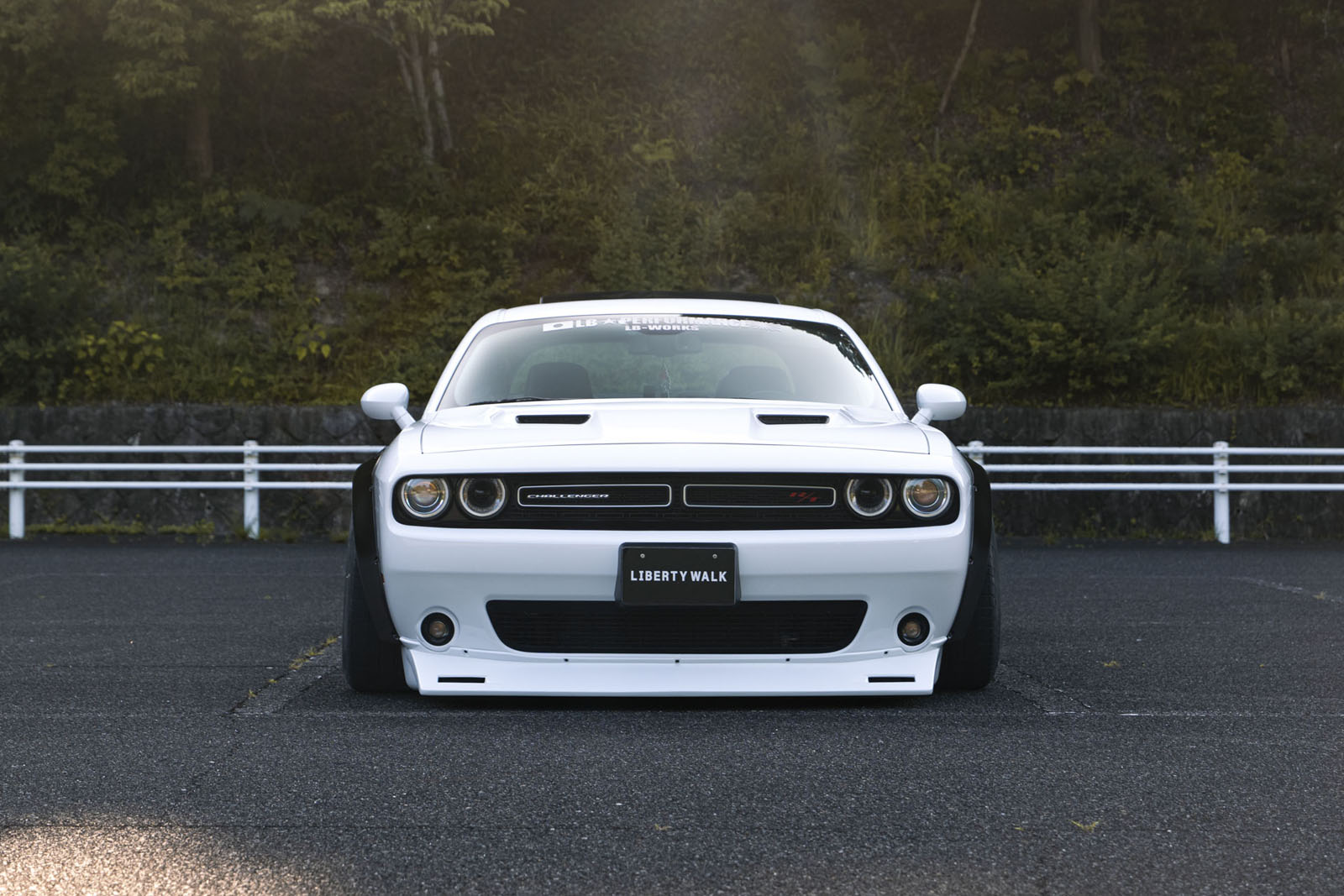 LB-WORKS DODGE challenger00023