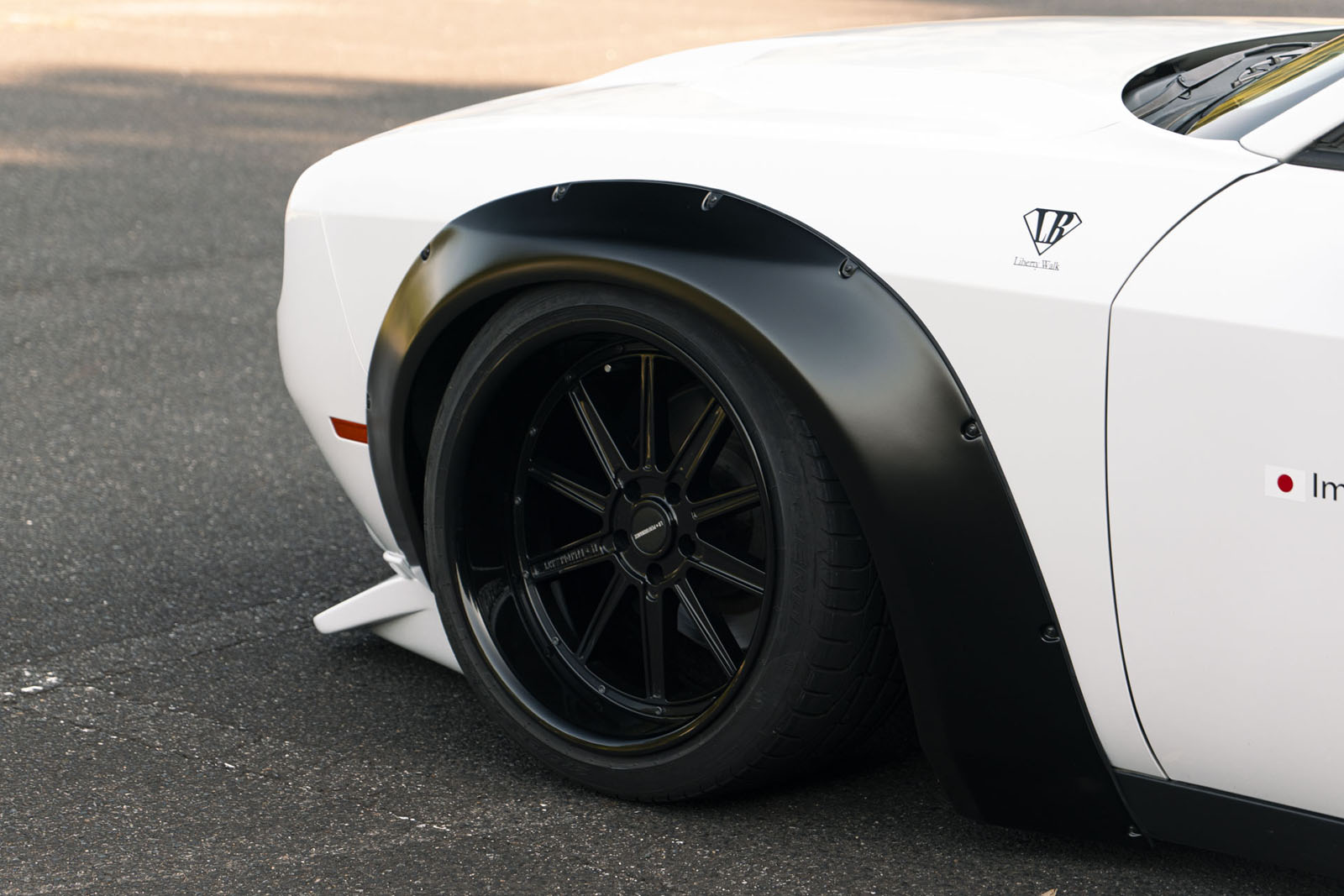 LB-WORKS DODGE challenger00051