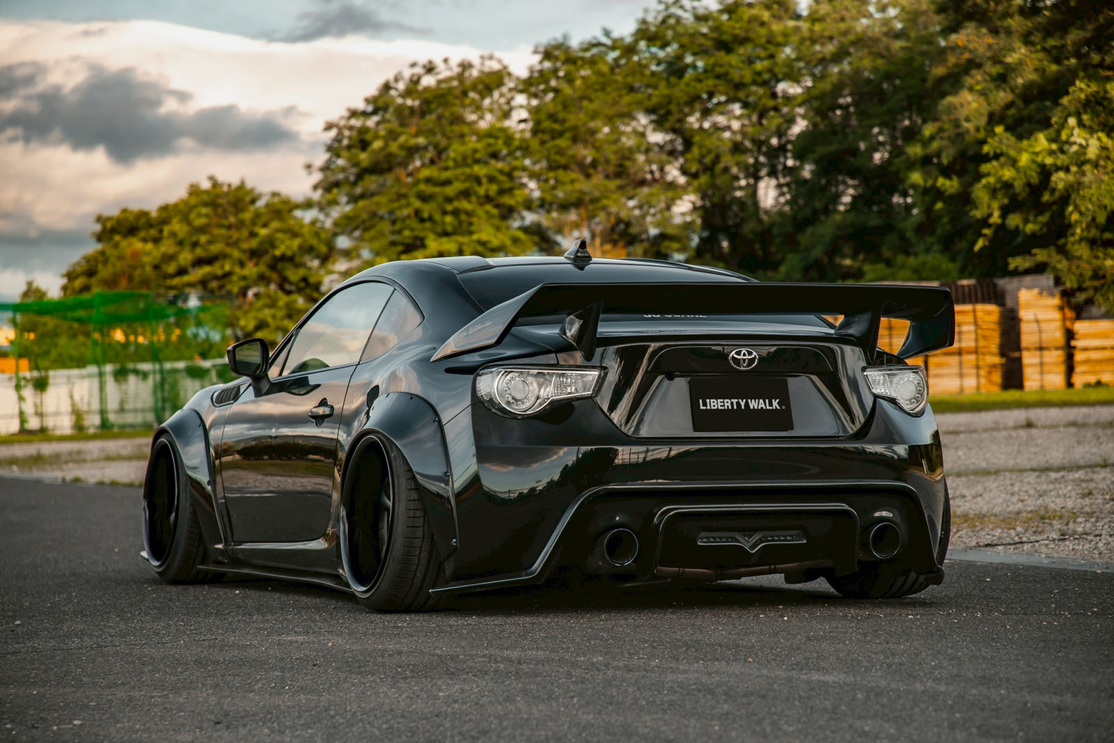 LB-WORKS TOYOTA 8600040