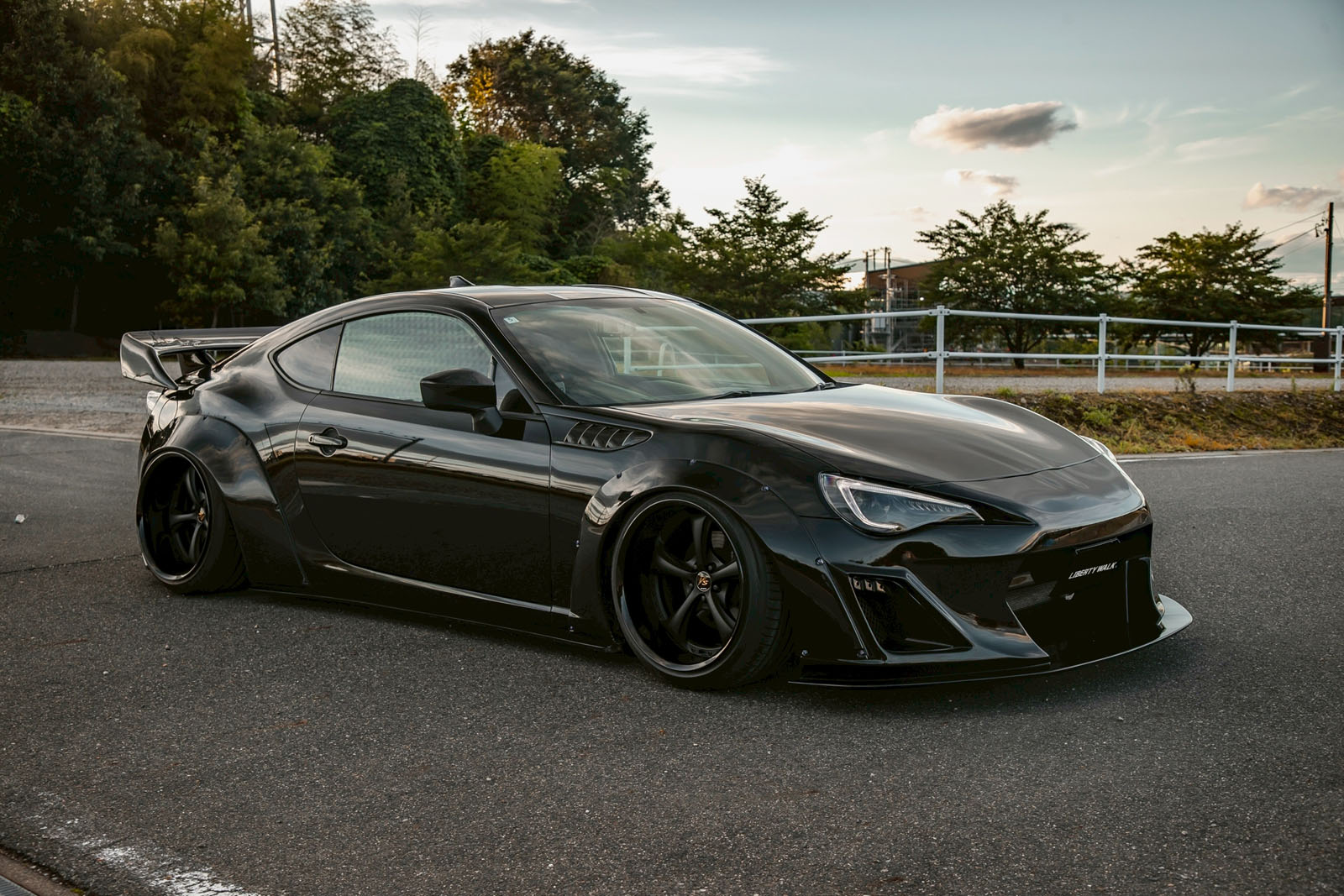 LB-WORKS TOYOTA 8600044