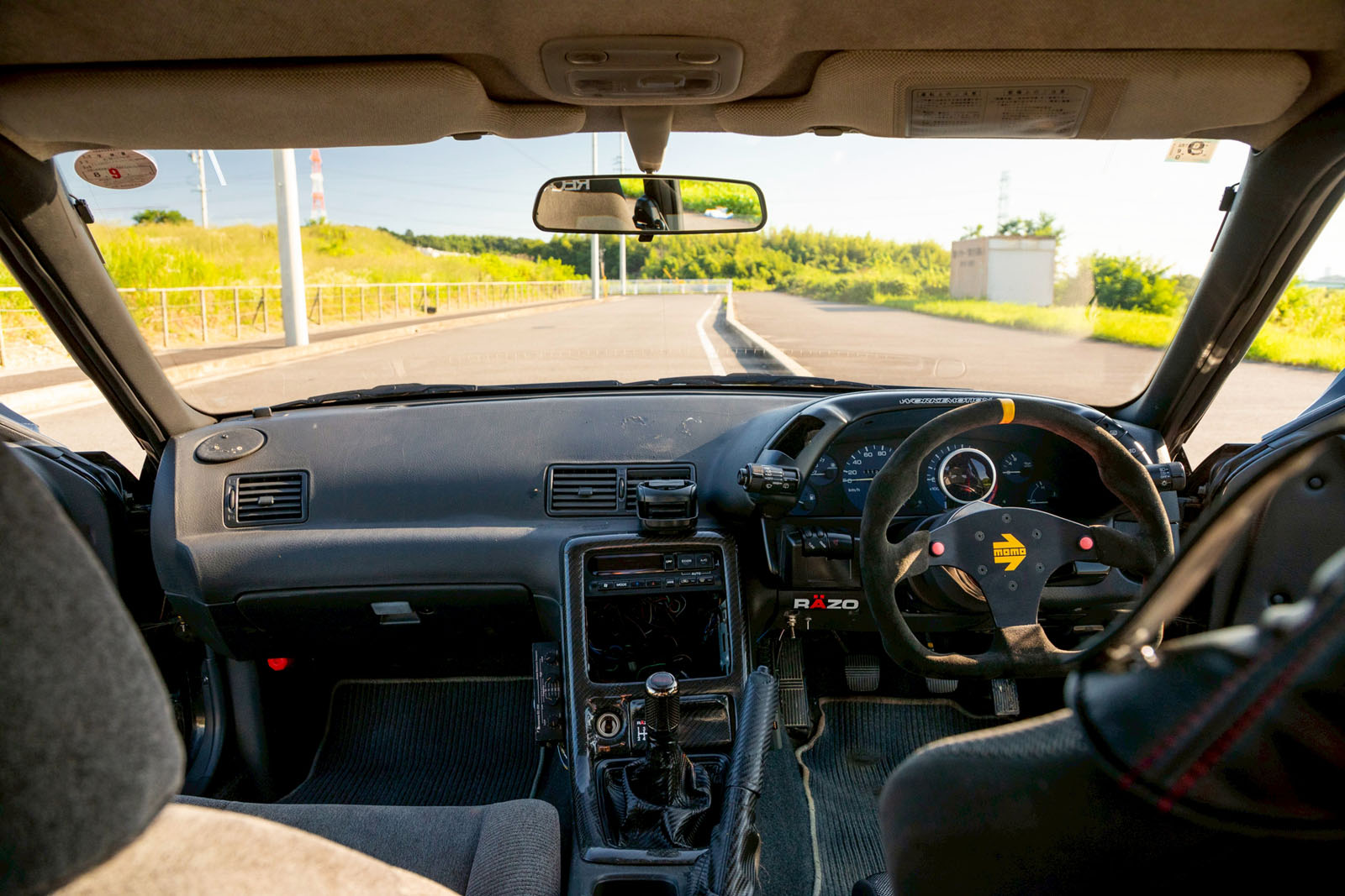 NISSAN SKYLINE HCR3200007