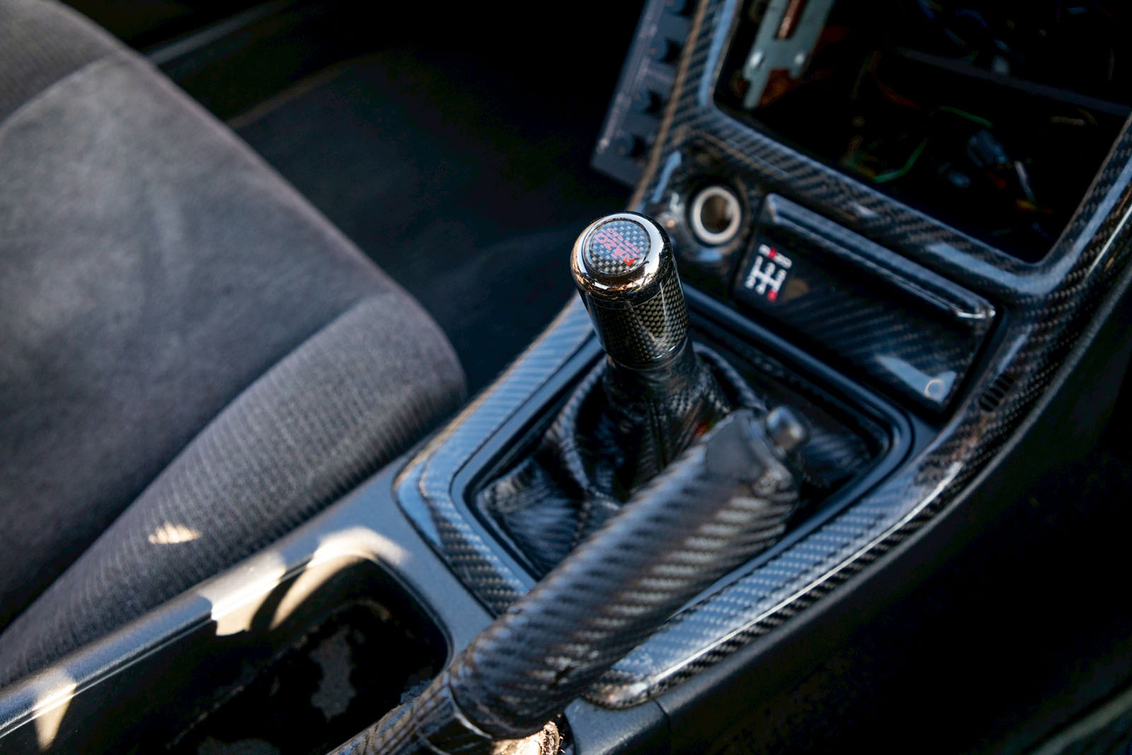 NISSAN SKYLINE HCR3200020