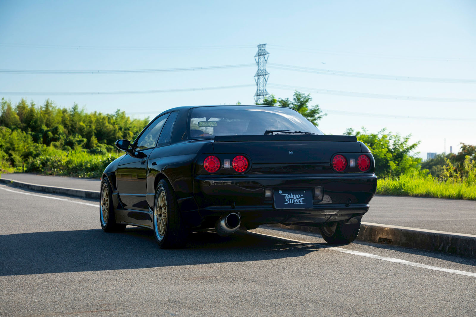 NISSAN SKYLINE HCR3200055