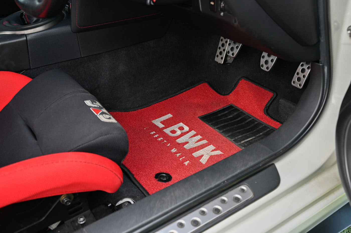 LB-WORKS TOYOTA 8600012