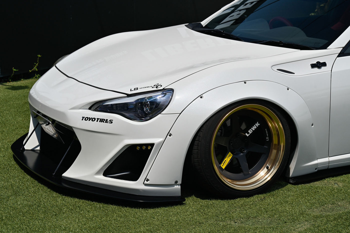 LB-WORKS TOYOTA 8600035