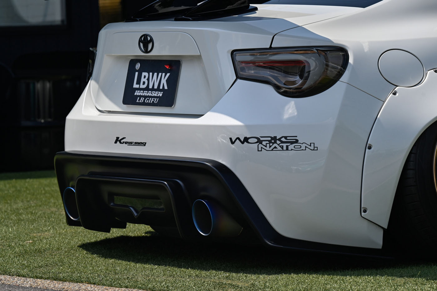 LB-WORKS TOYOTA 8600042