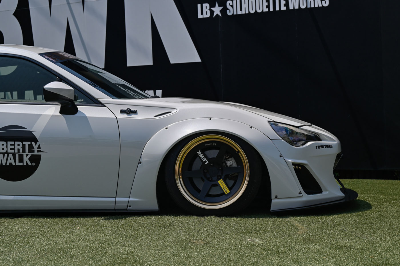 LB-WORKS TOYOTA 8600046