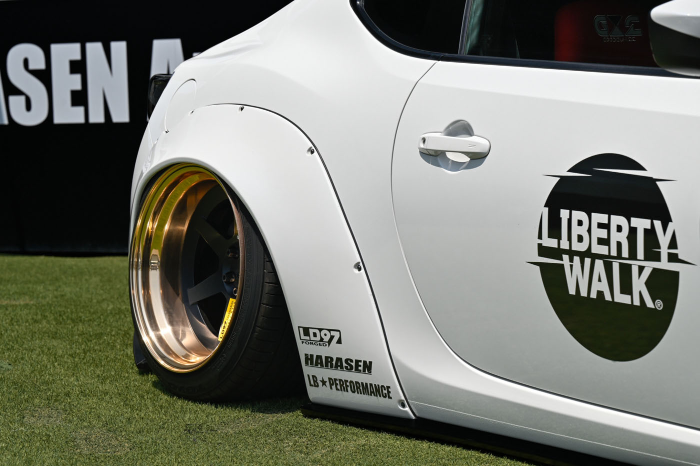 LB-WORKS TOYOTA 8600049