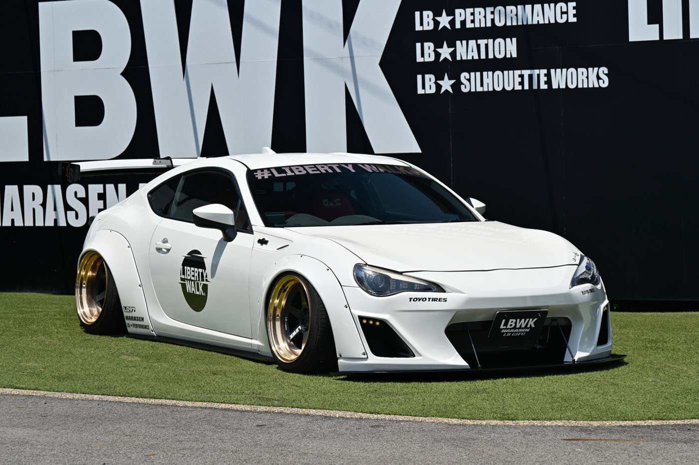 LB-WORKS TOYOTA 8600064