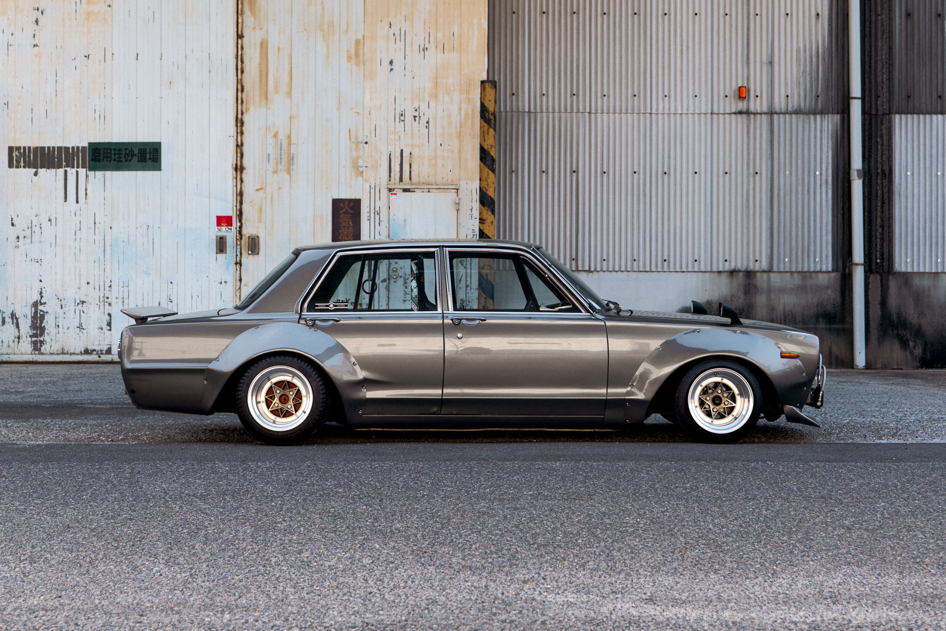 NISSAN GC10 SKYLINE00054