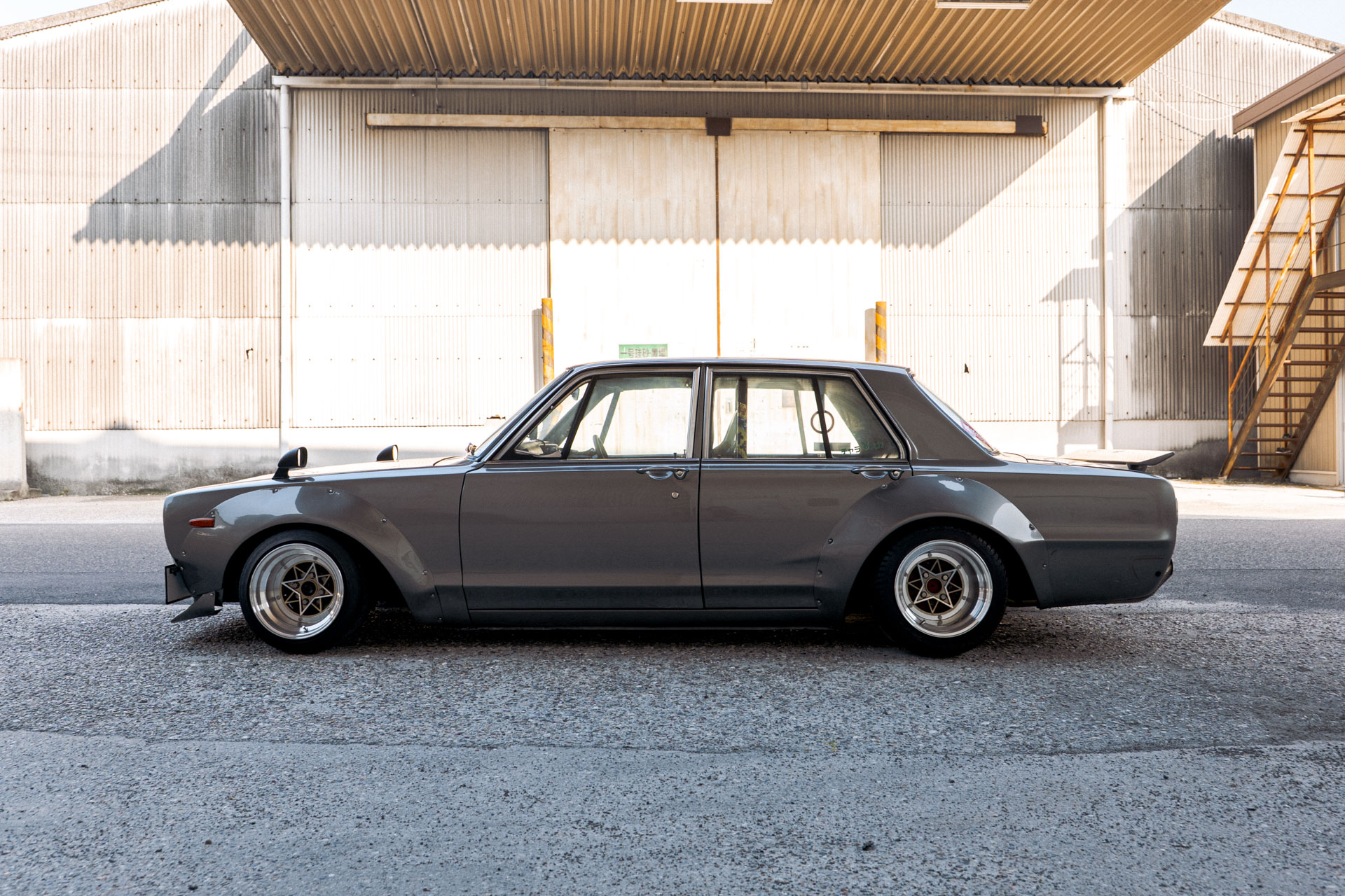 NISSAN GC10 SKYLINE00058