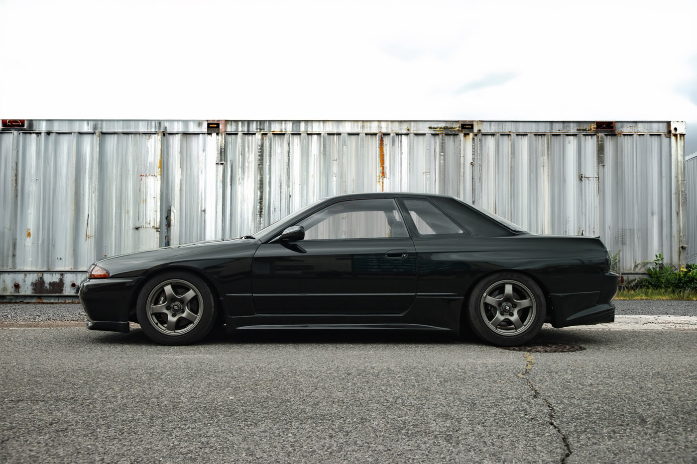 NISSAN SKYLINE HCR3200004
