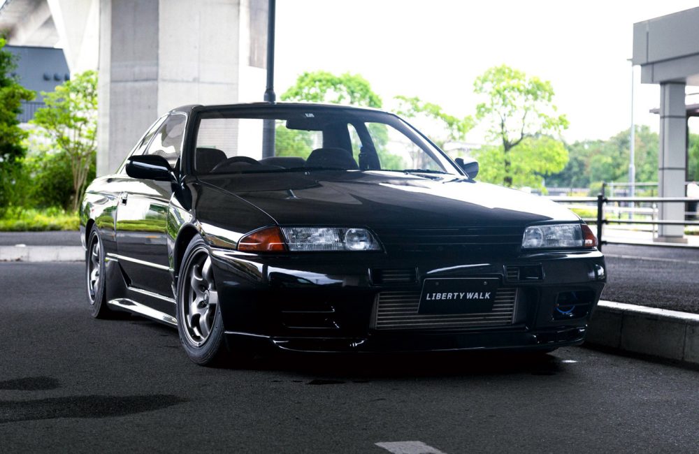 NISSAN SKYLINE HCR3200006